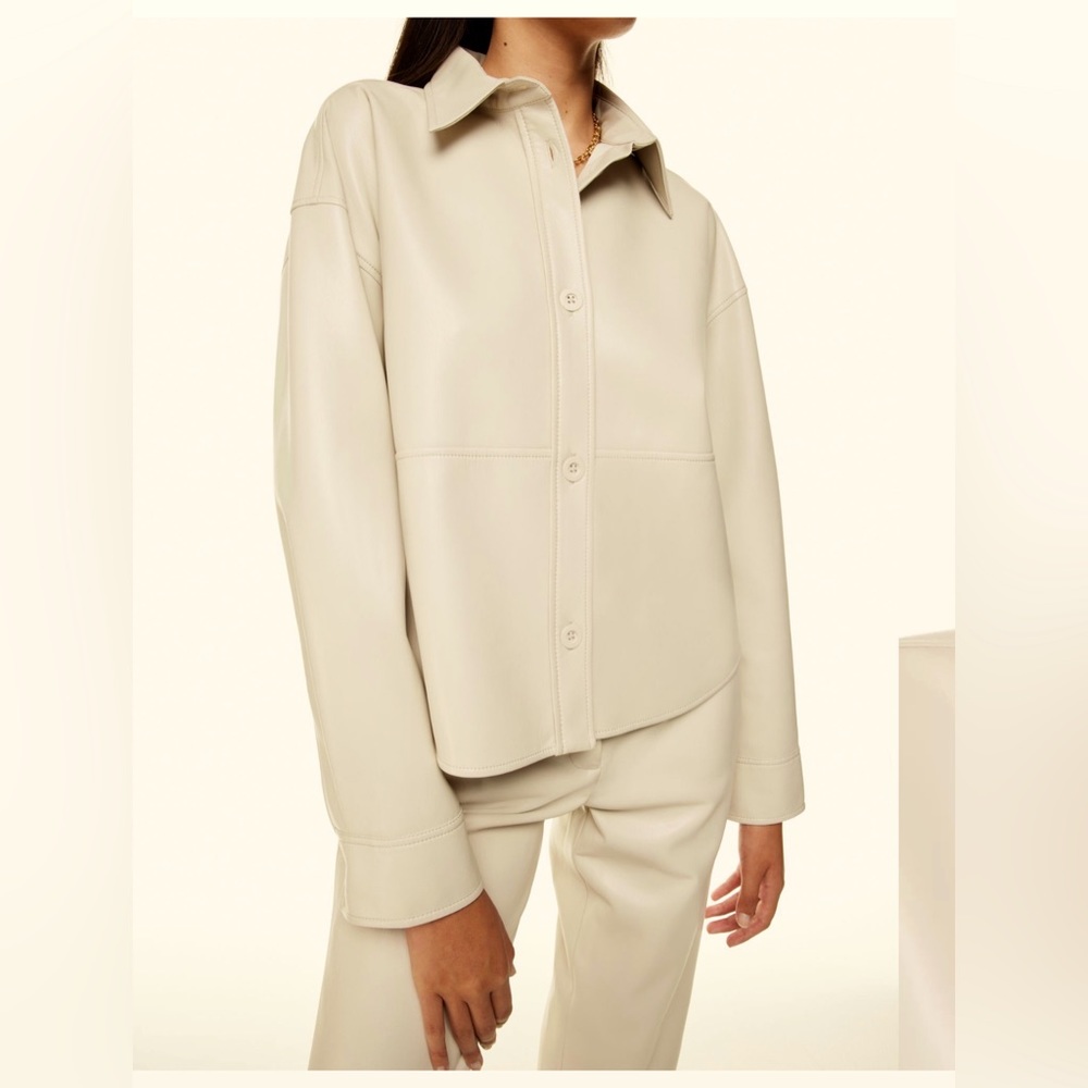 Aritzia Babaton Pelli Hip Shirt Jacket